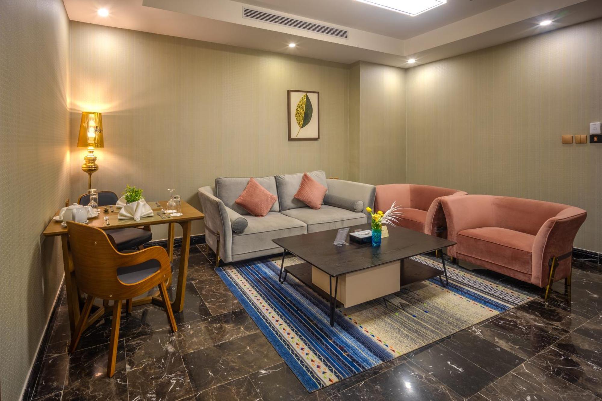 Donatello Jeddah Hotel Екстер'єр фото
